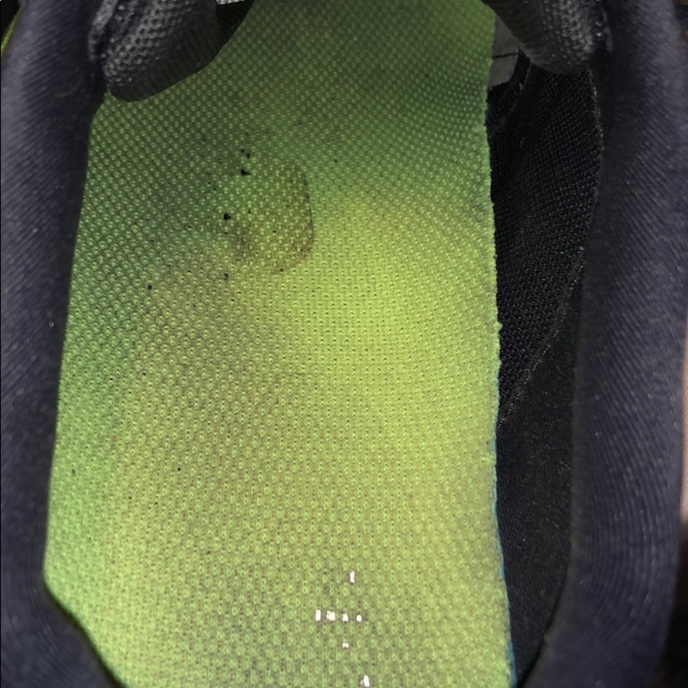 Used shoes by Nike size 10 - Picture 3 of 10